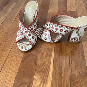 ash scandal in size 37 US size 7